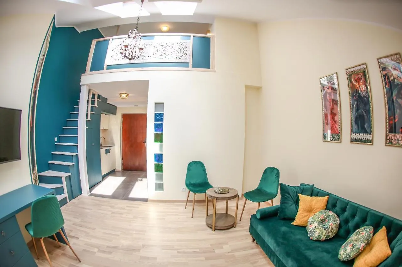 Sky&Light Apartments كراكوفيا 0*,  بولندا